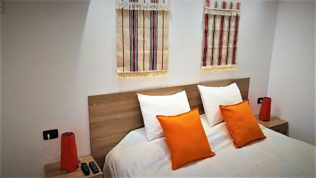 Arts Guest House -Beautiful Villa For 6 Persons ヴェリコ・タルノヴォ エクステリア 写真