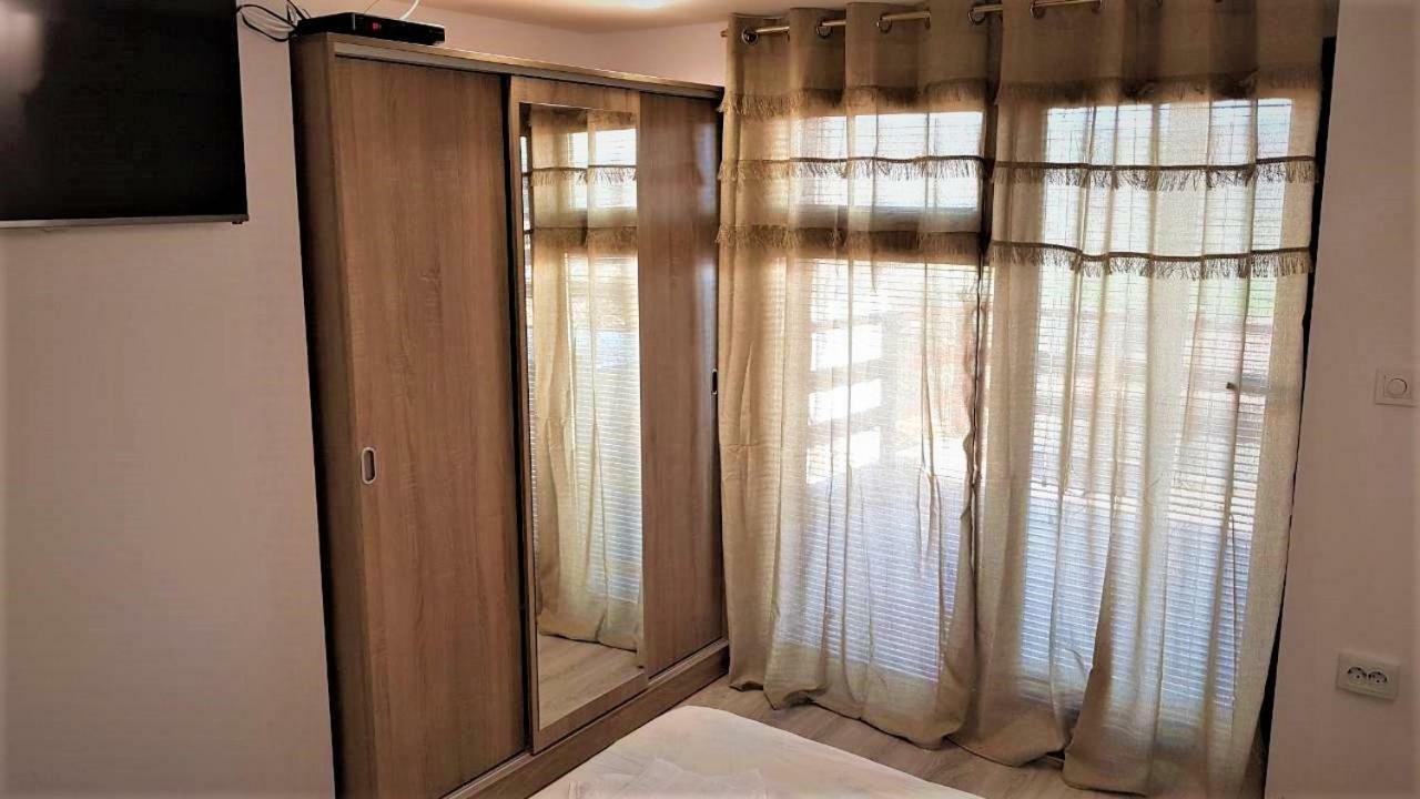 Arts Guest House -Beautiful Villa For 6 Persons ヴェリコ・タルノヴォ エクステリア 写真
